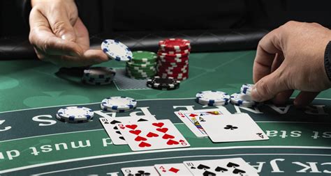 Diferencia entre poker y blackjack
